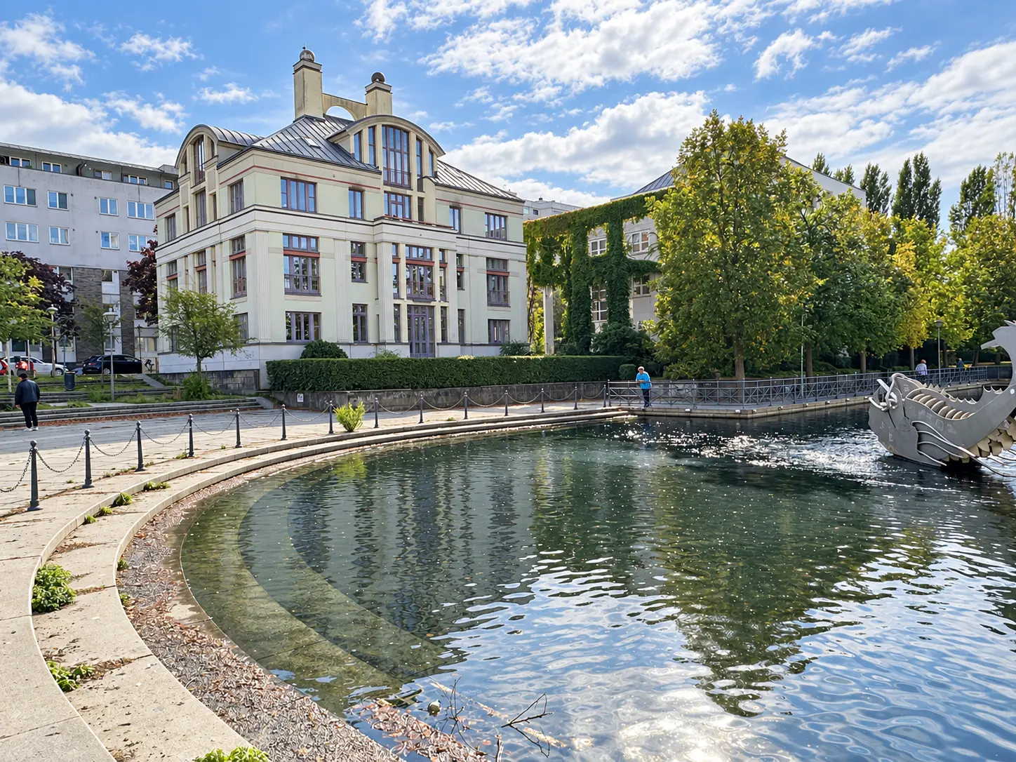 Praxisgebäude des Physiotherapiezentrums Löschner am Tegeler Hafen